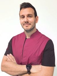 Dr. Pedro García García - Implantología y Periodoncia